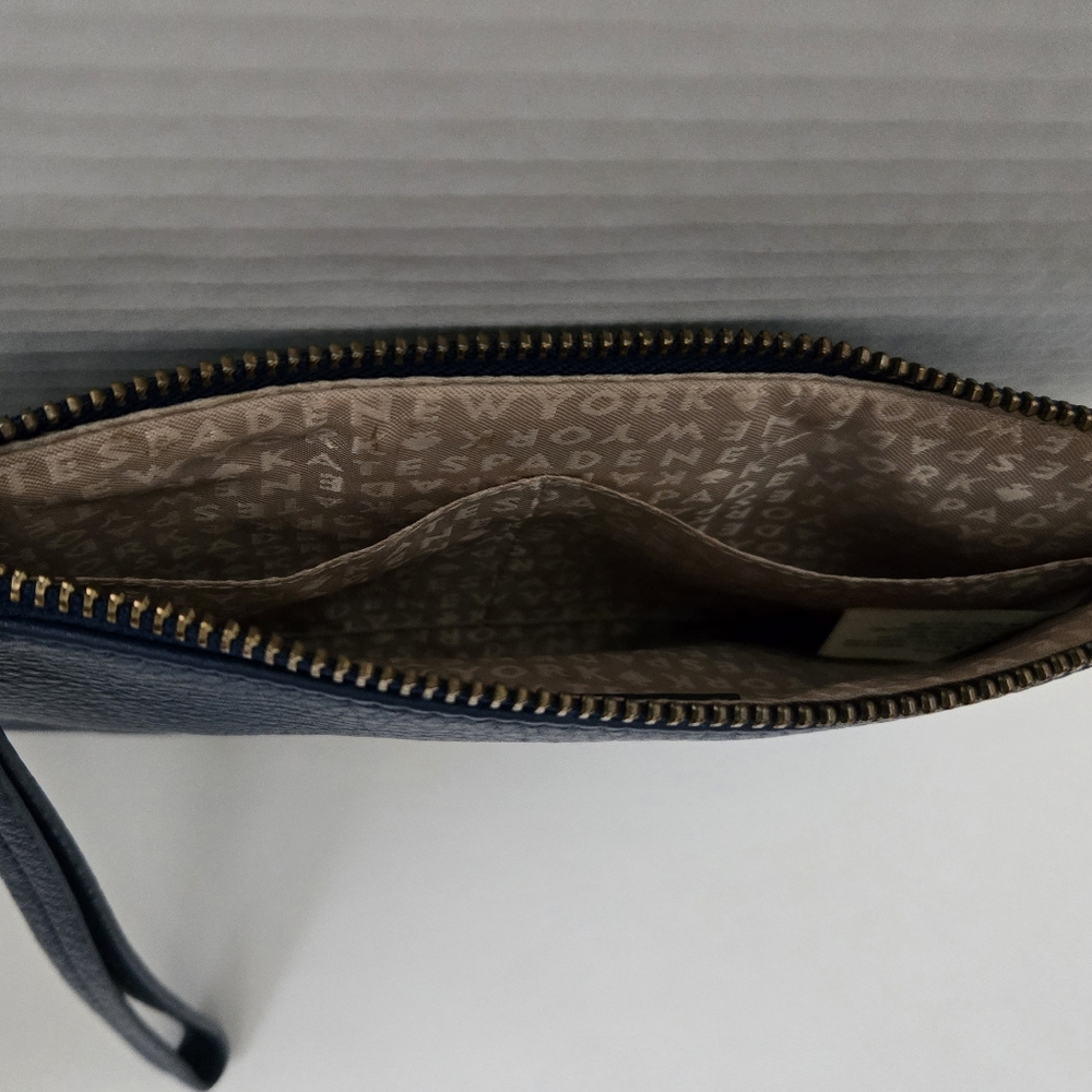 Kate Spade Wristlet - Picture 3 of 7